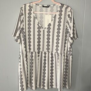 Bloomchic Peplum Top Sz 18/20